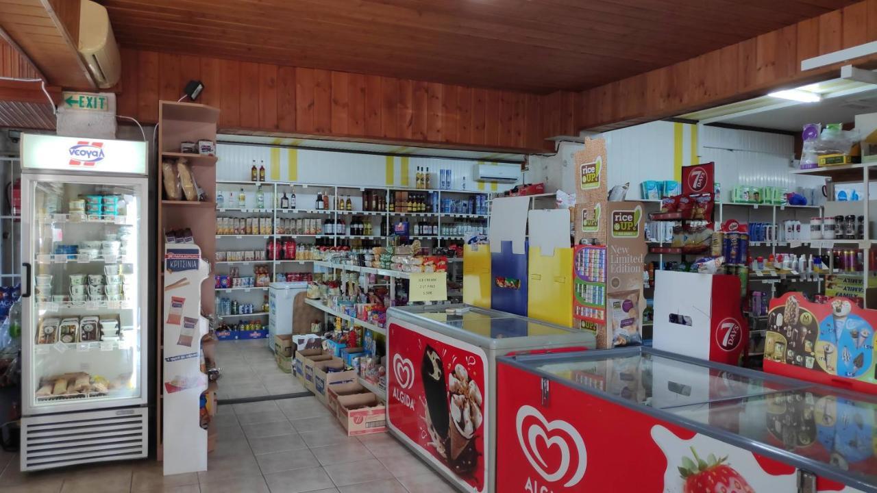 Camping Mitikas And Bungalows Pláka Litóhoru Kültér fotó